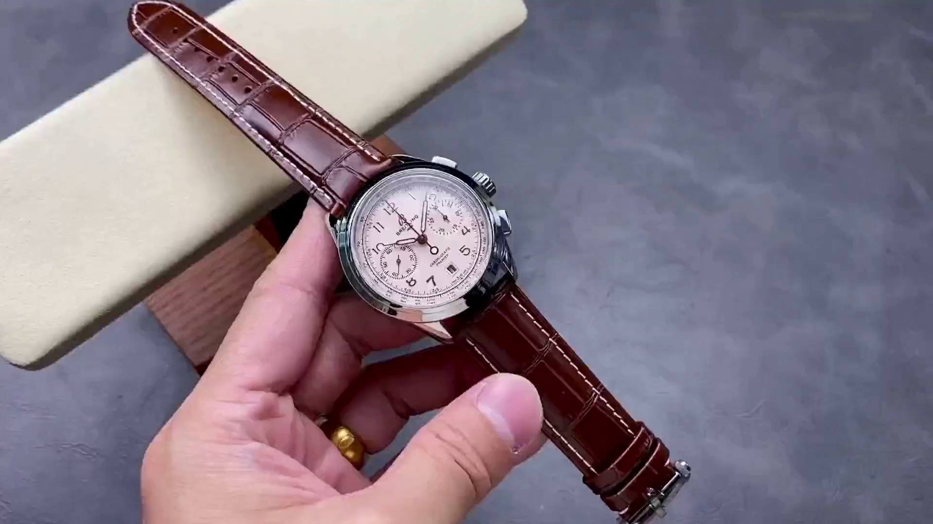 Breitling Premier B01 Chronograph 42 Automatic AB0145211G1P2 Replica Silver Dial - QualitySwissReplica
