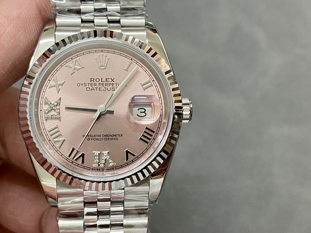 Rolex Datejust 126234 Fluted Bezel Pink Roman Dial 36MM Unisex Replica Watch - QualitySwissReplica