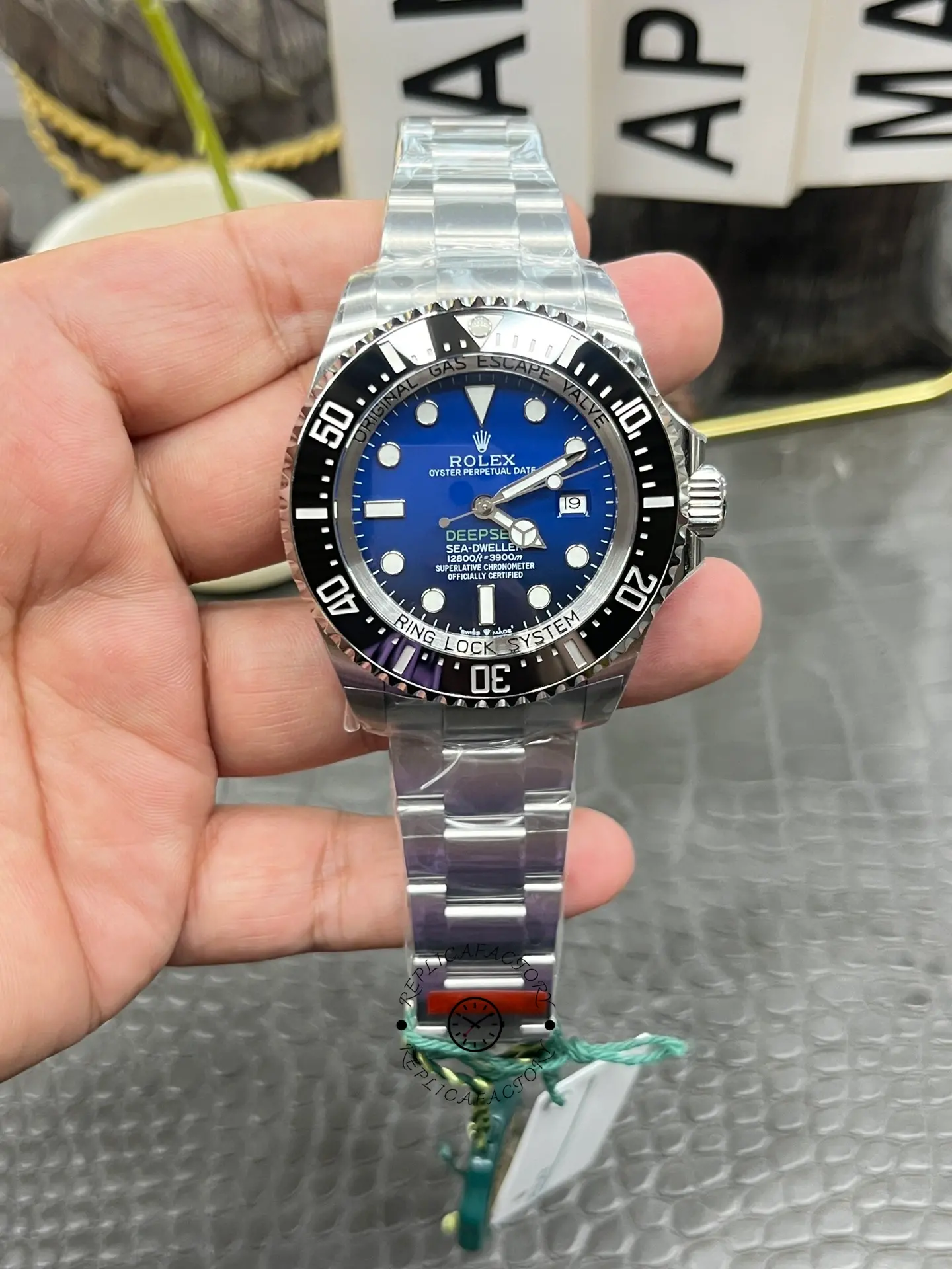 Rolex Sea-Dweller Deepsea 136660 0005 Stainless Steel Black Blue Dial 44MM Mens Replica Watch - QualitySwissReplica