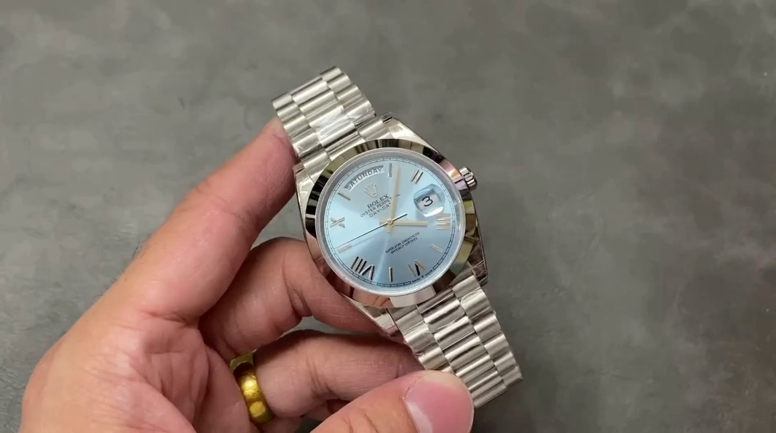Rolex Day-Date 228206 Ice Blue Quadrant Dial Platinum 40MM Mens Replica Watch - QualitySwissReplica