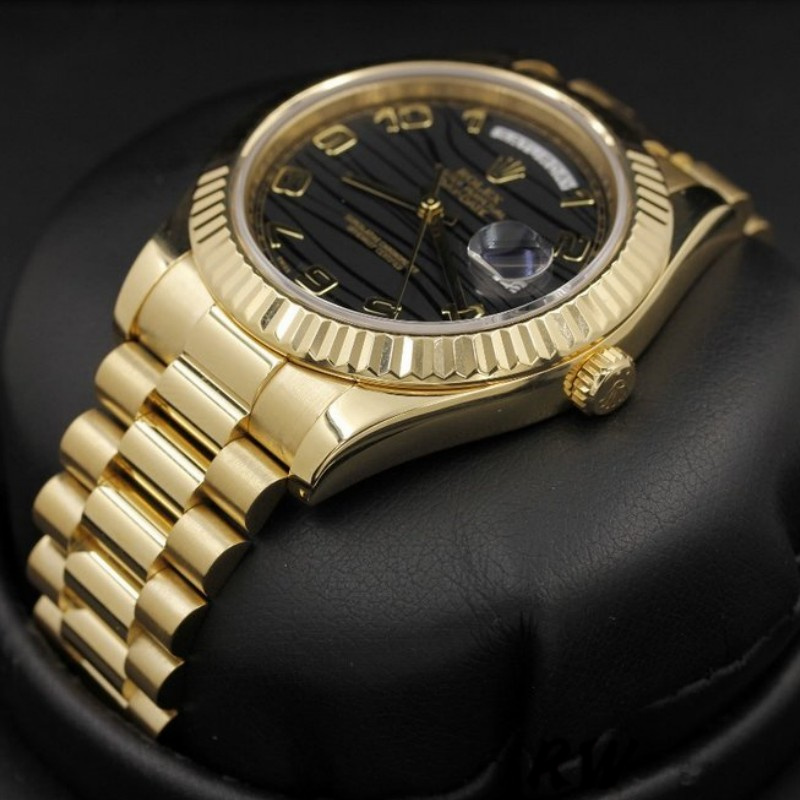 Rolex Day-Date 218238 Wave Black Dial Yellow Gold 41MM Mens Replica Watch - QualitySwissReplica