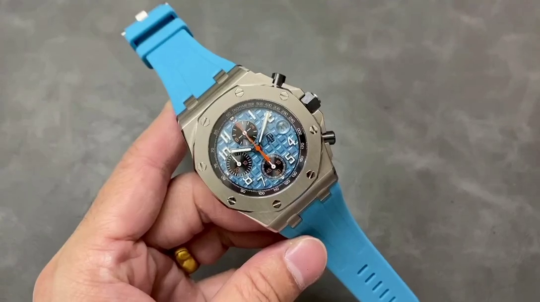 1:1 Clone AP Royal Oak Offshore Light Blue Dial 26238ST.OO.A340CA.01 Rubber Strap - QualitySwissReplica