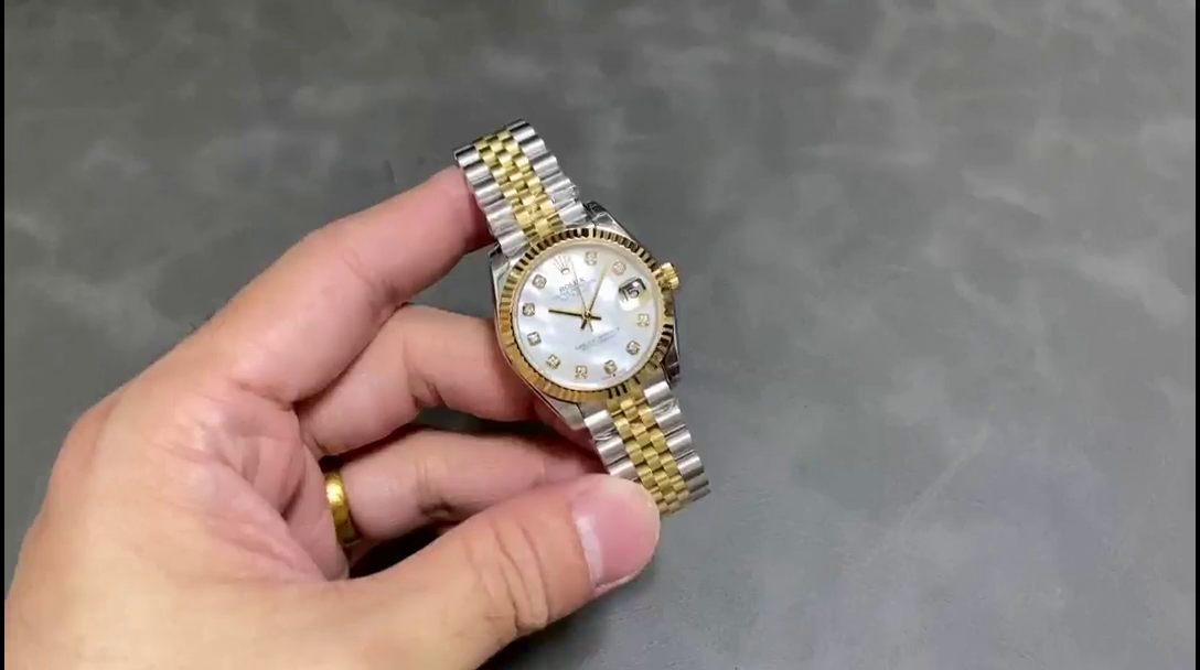 Rolex Datejust 279173 Mother Of Pearl Diamond Dial Fluted Bezel 28mm Lady Replica Watch - QualitySwissReplica