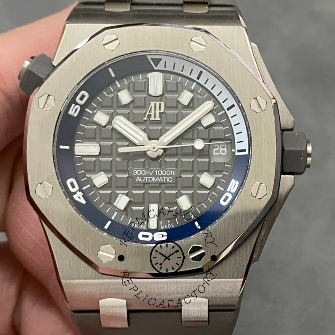 Replica AP Royal Oak Offshore Grey 42mm 15720ST.OO.A009CA.01 Diver Watch - QualitySwissReplica