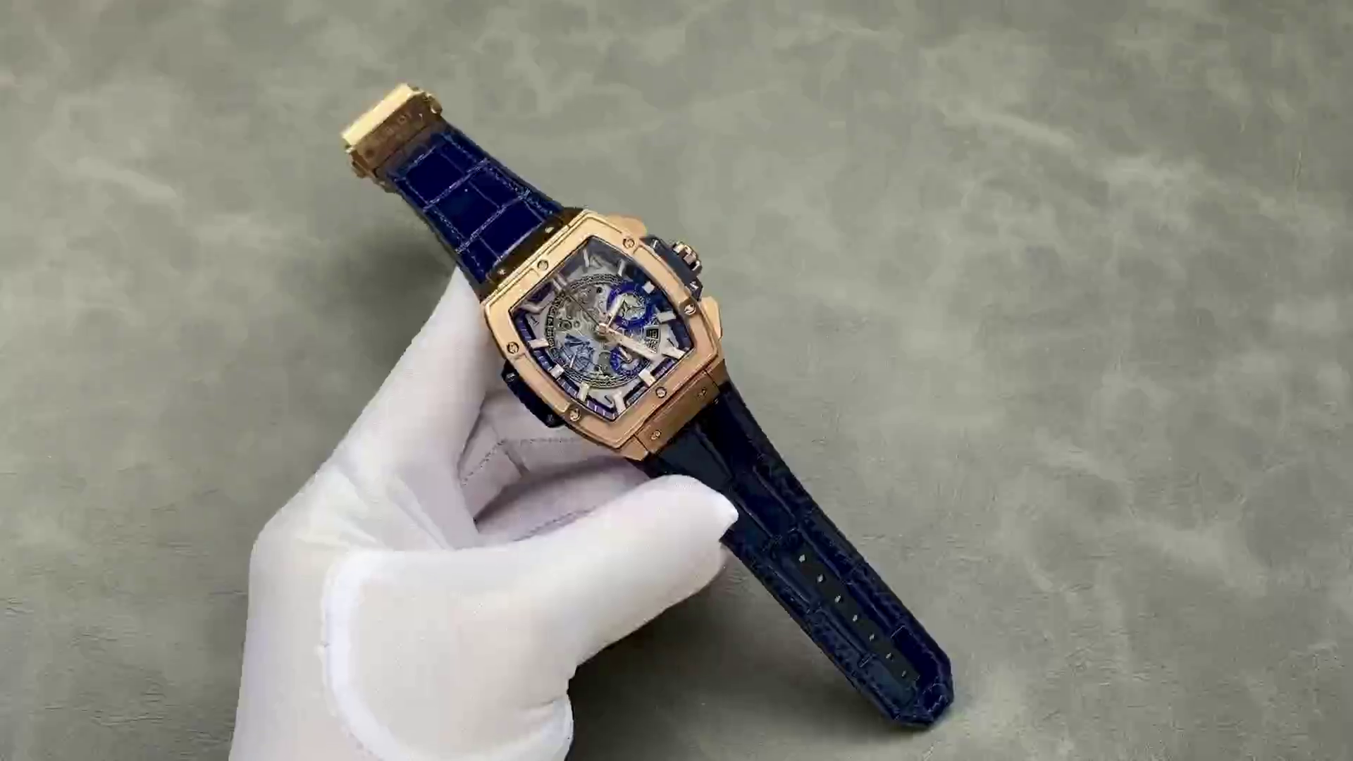 Hublot Spirit of Big Bang Chronograph King Gold Blue Leather Men's Watch 601.OX.7180.LR - QualitySwissReplica