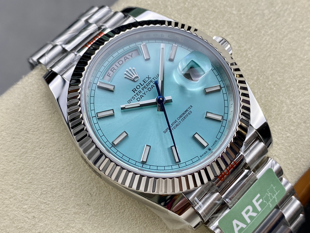 Rolex Day-Date 40 Ice Blue Dial m228236 0018 Men's Watch - QualitySwissReplica