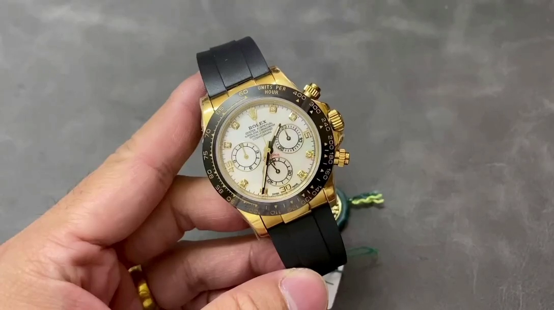 Rolex Daytona 116518LN Rubber Strap MOP Diamond Dial 40mm Mens Replica Watch - QualitySwissReplica