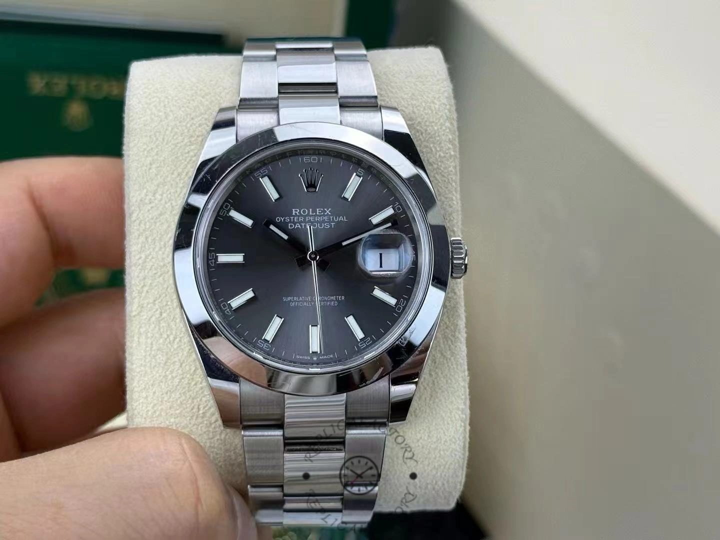 Rolex Datejust 41 Stainless Steel Slate Dial M126300 0007 Men's Watch - QualitySwissReplica