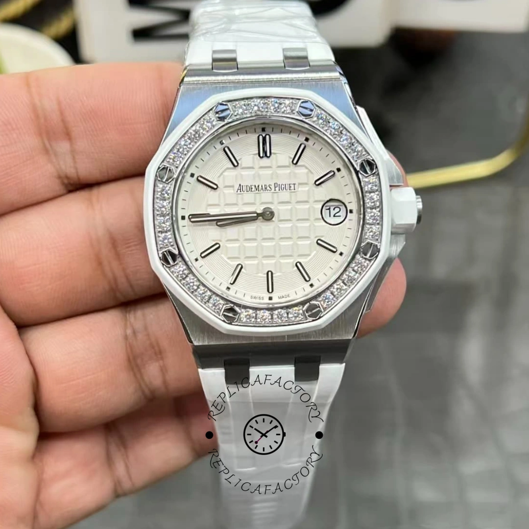 Replica AP 67540SK.ZZ.A010CA.01 Royal Oak Offshore Women's Watch 37mm Quartz - QualitySwissReplica