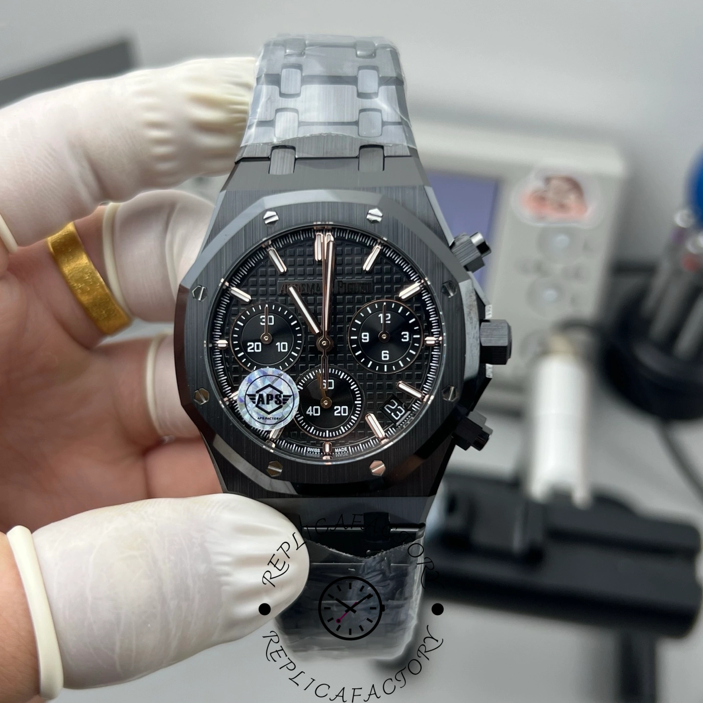 1:1 Clone AP Royal Oak Chronograph Black Ceramic 26331CE.OO.1225CE.01 - QualitySwissReplica