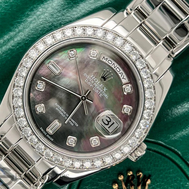Rolex Day-Date 18946 Dark MOP Black Diamonds Dial Special Edition 39MM Mens Replica Watch - QualitySwissReplica