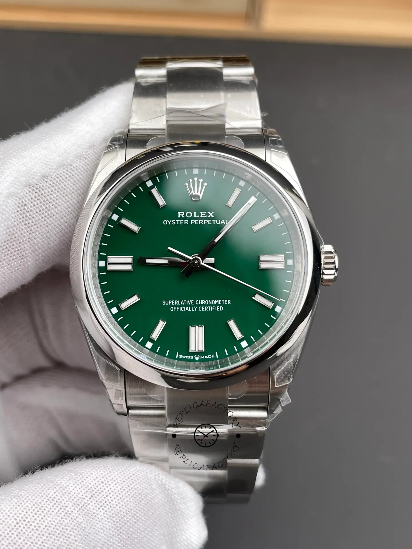Rolex Oyster Perpetual 36mm 126000 Green Dial - QualitySwissReplica