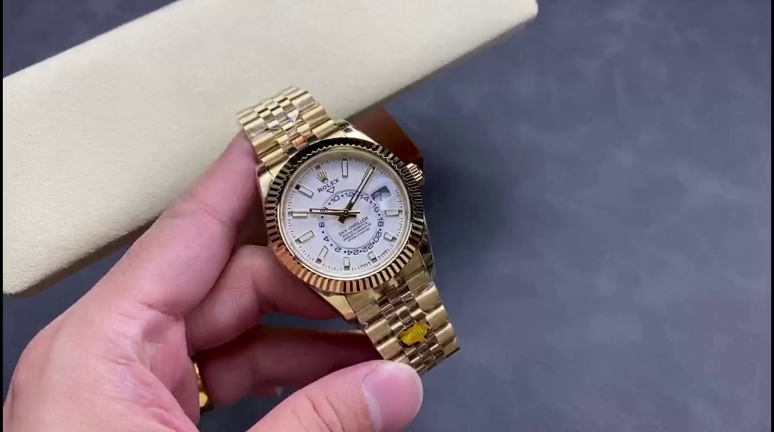 Rolex Sky Dweller 42 Yellow Gold GMT White Dial Jubilee Style M336938 0006 Men's Watch - QualitySwissReplica