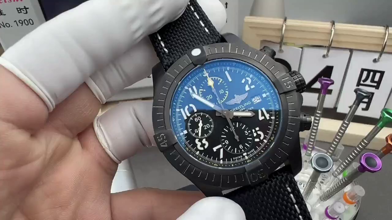 Breitling Avenger Auto Chrono V13317101B1X1 45mm Replica - QualitySwissReplica