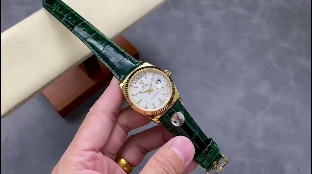 Rolex Day Date 36 White Dial 118135 0123 Green Leather Watch - QualitySwissReplica