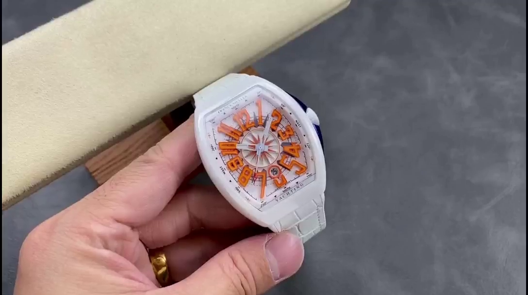 Swiss Franck Muller Framulan V45 White Ceramic Yacht Model Orange Number - QualitySwissReplica