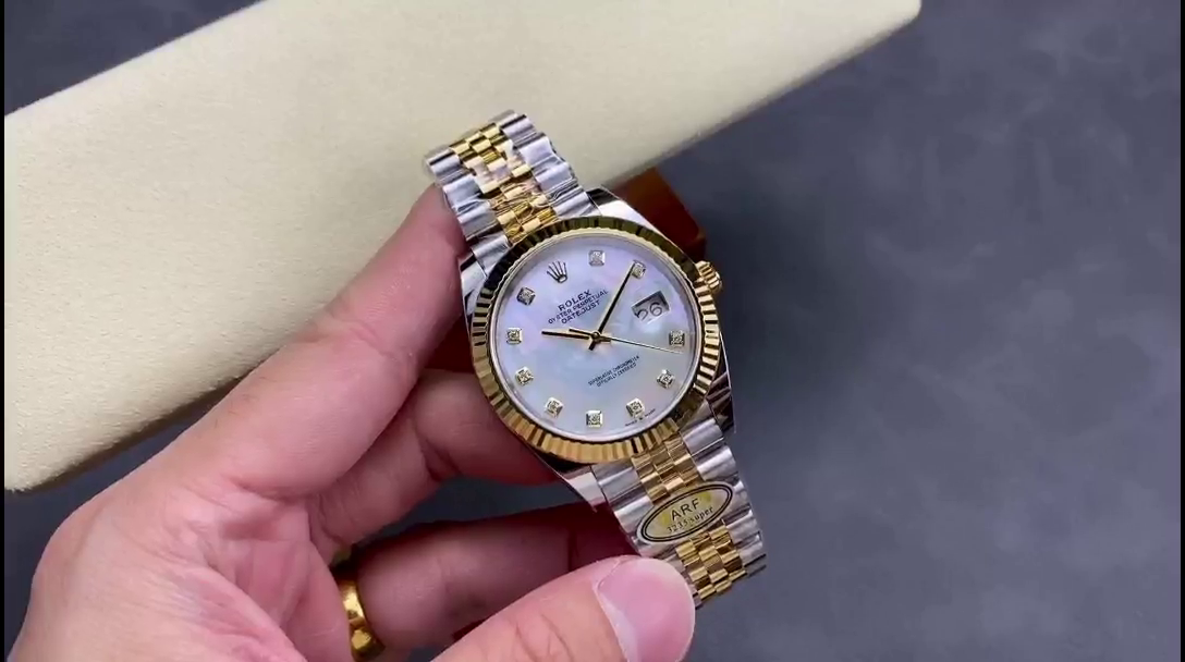 Rolex Datejust 126333 0018 41mm White Mother of Pearl Diamond Dial Men's Watch - QualitySwissReplica