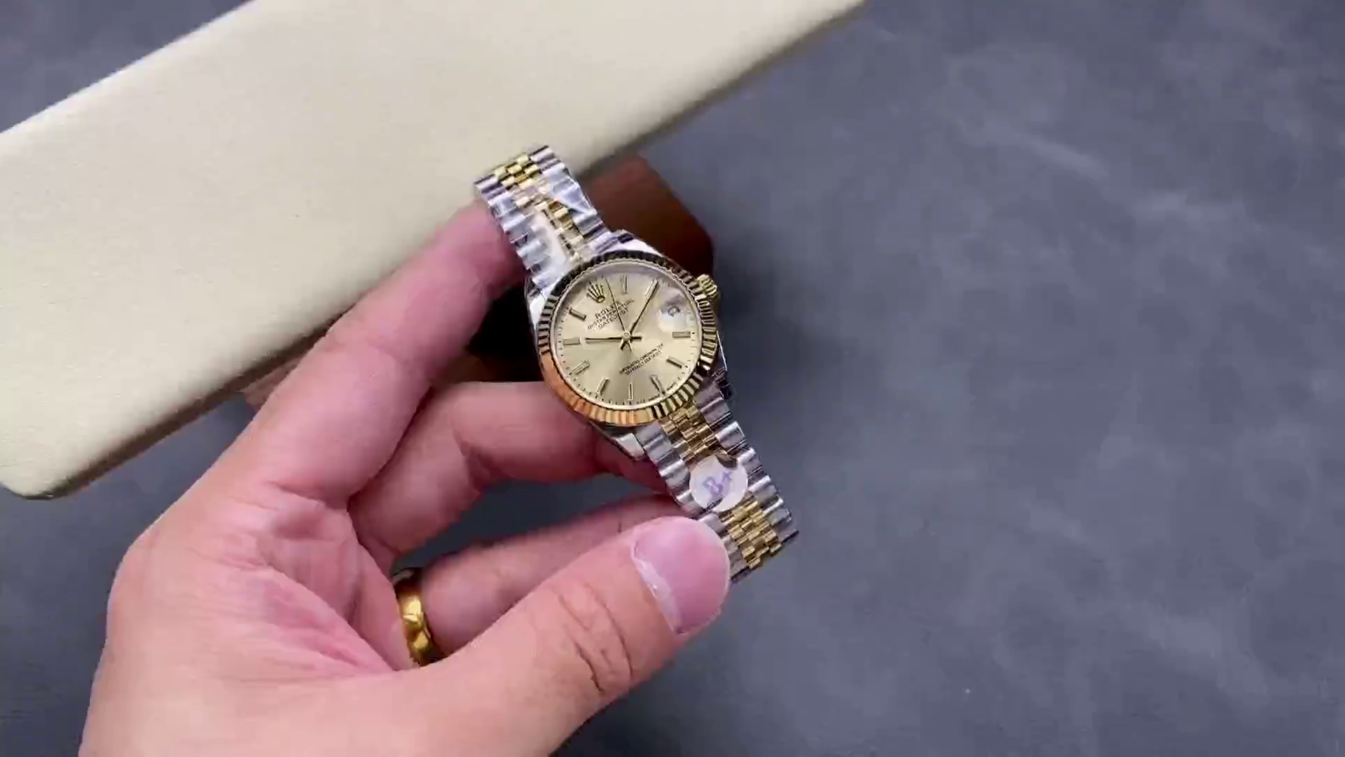 Rolex Datejust 31 Champagne Dial 278273 0014 Women's Watch - QualitySwissReplica