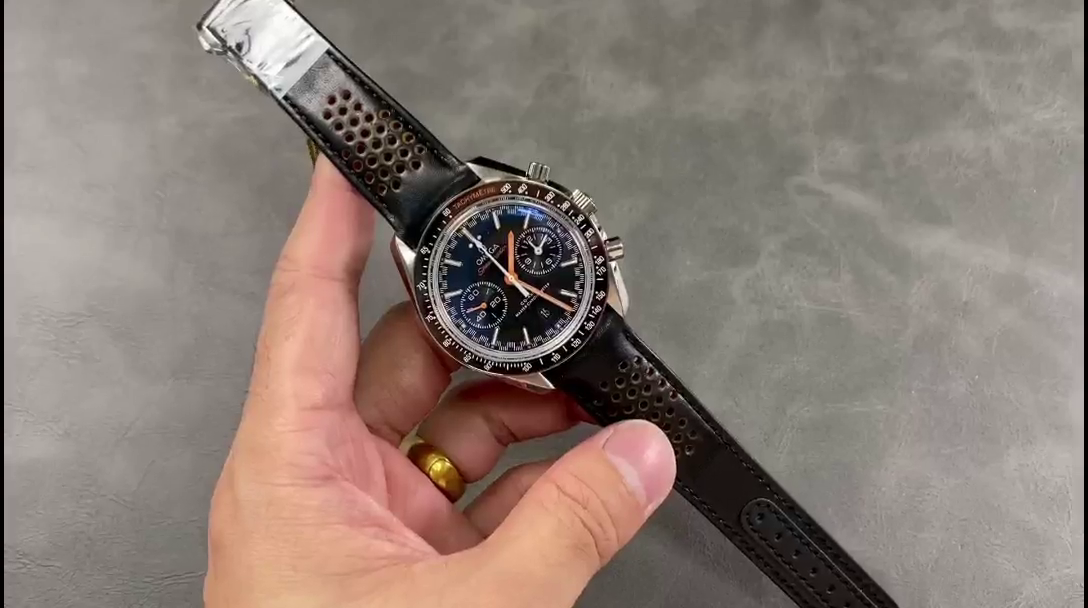 Omega Speedmaster Racing 329.32.44.51.01.001 1:1 Clone Black Dial Model - QualitySwissReplica