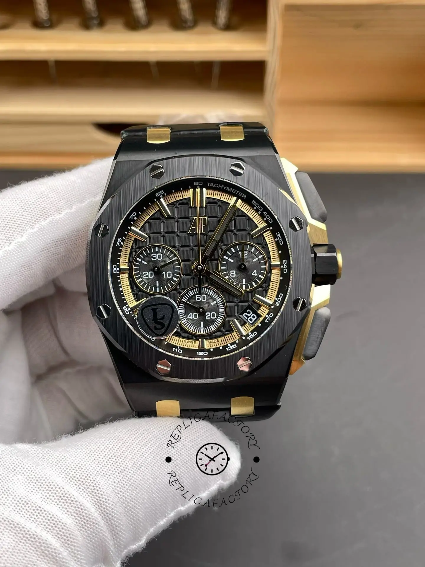 Replica AP Royal Oak Offshore Chronograph 26420CE.OO.A127CR.01 Leather Strap 43mm - QualitySwissReplica