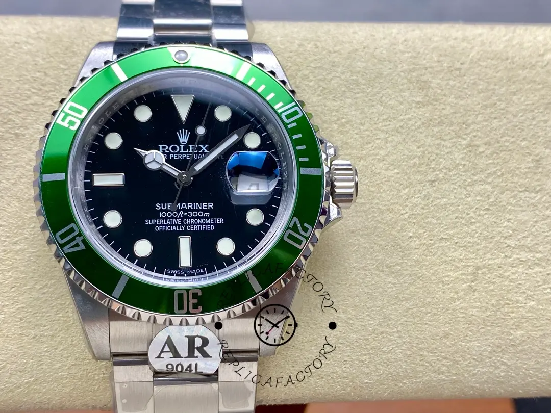 Rolex Submariner Date 16610LV Stainless Steel Oyster 40MM Black Dial Mens Replica Watch - QualitySwissReplica