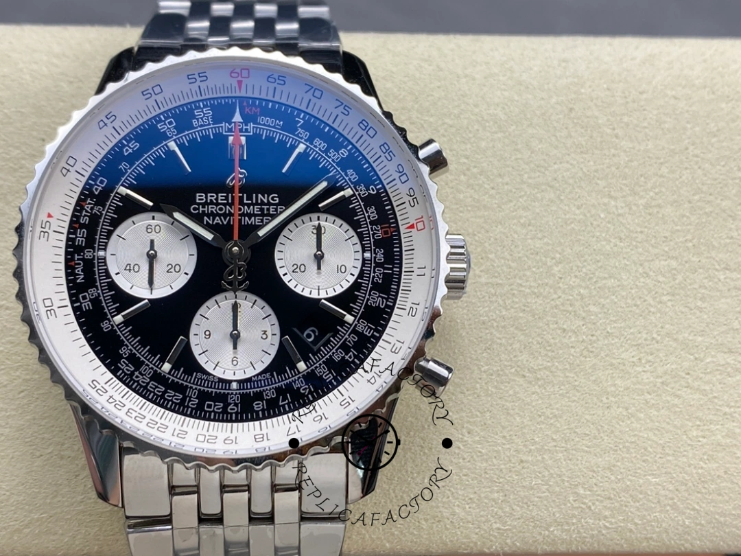 Breitling Navitimer 1 B01 Replica Chronograph AB0121211B1A1 43mm - QualitySwissReplica