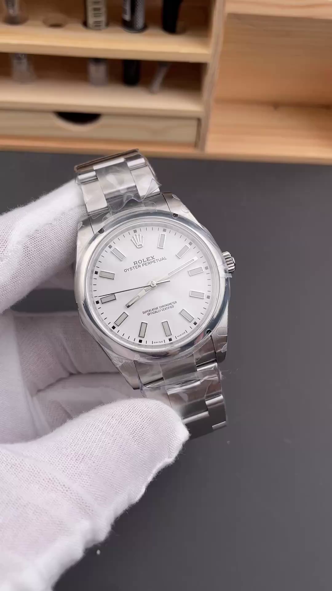 Rolex Oyster Perpetual 114300 White Dial 39mm Mens Replica Watch - QualitySwissReplica