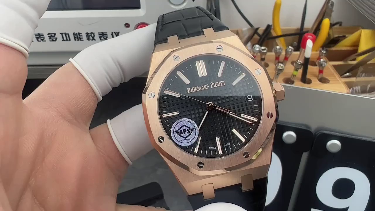 AP Royal Oak 41 Leather Strap 15510OR.OO.D002CR.02 1:1 Clone Chronograph - QualitySwissReplica