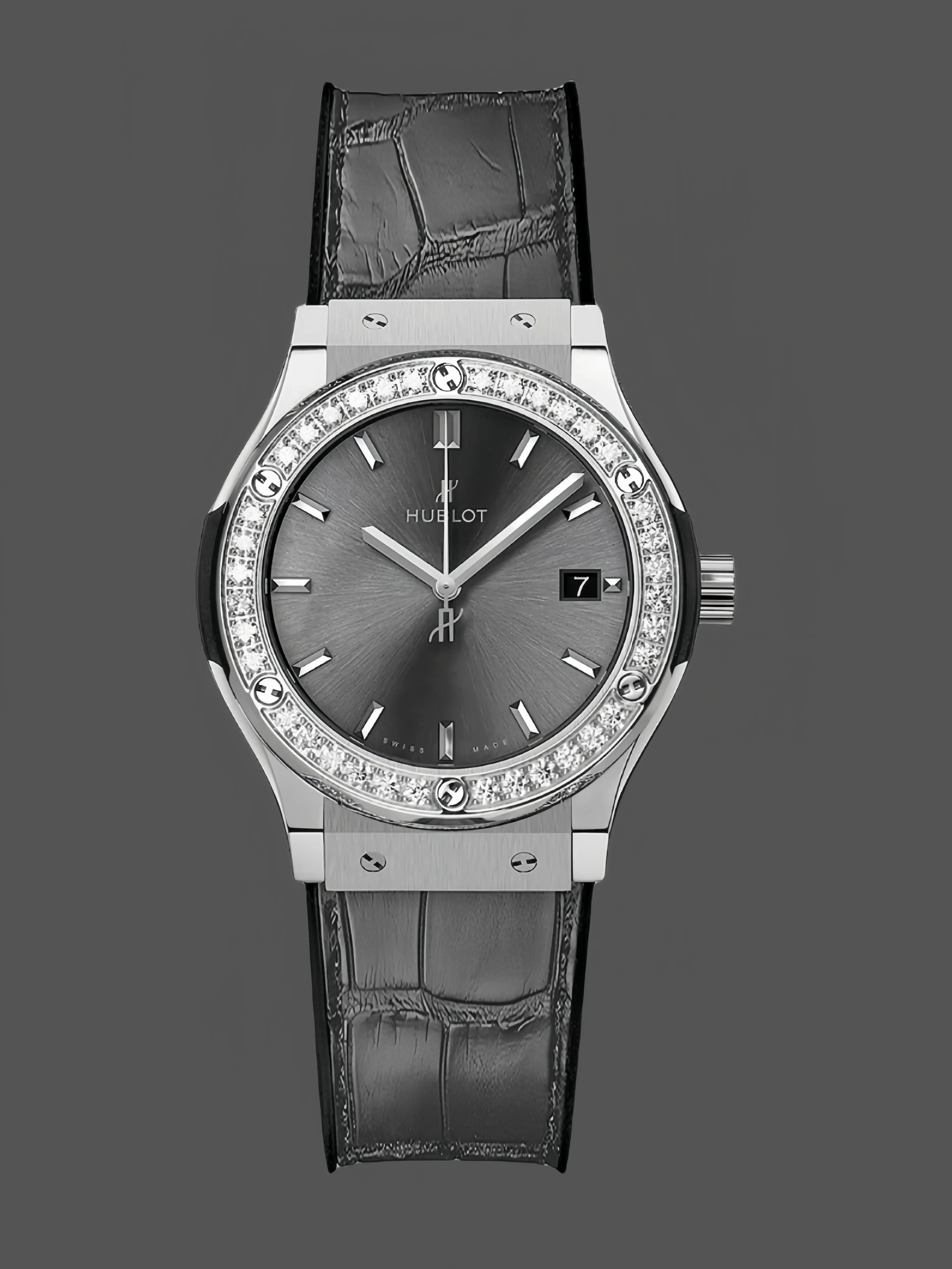 Hublot Classic Fusion 581.NX.7071.LR.1104 33mm Grey Lady Replica Watch - QualitySwissReplica