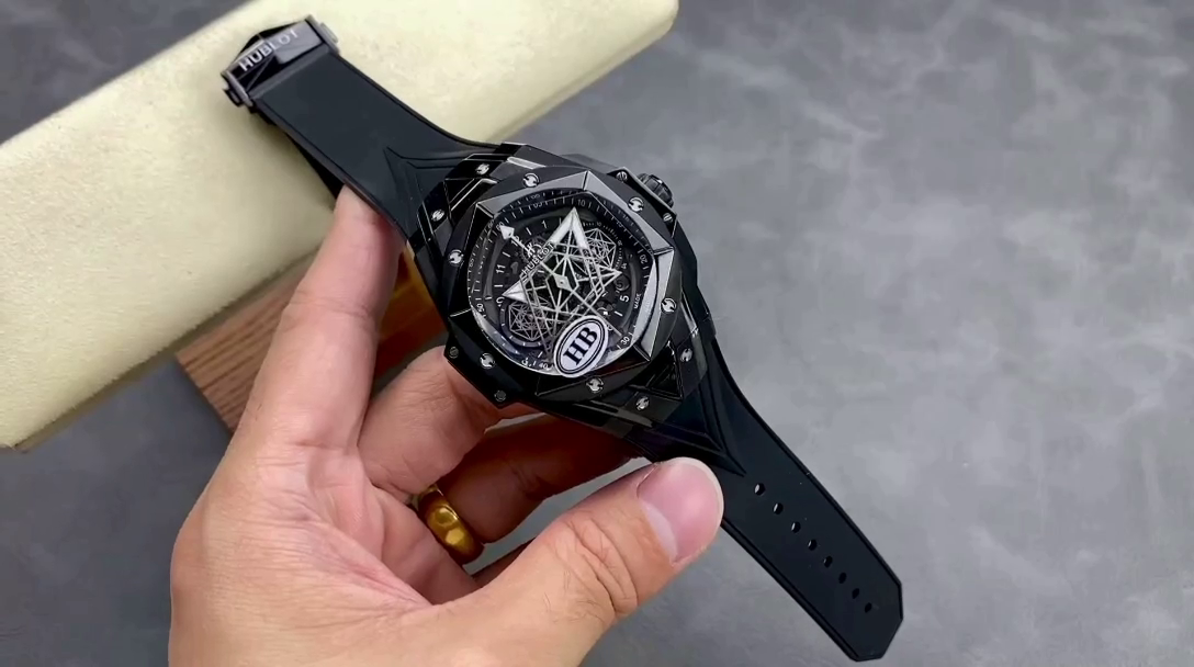 418.CX.1107.RX.MXM22 Hublot Big Bang Sang Bleu II Black Magic - QualitySwissReplica