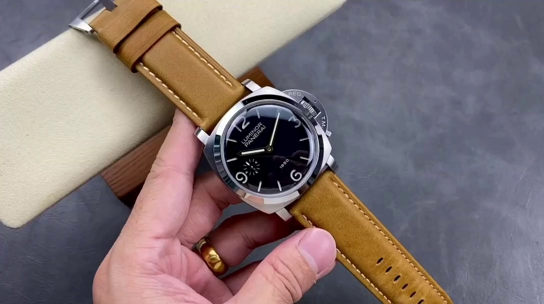 Panerai Luminor 1950 PAM00127 Black 47MM Replica Light Tan Leather Strap - QualitySwissReplica