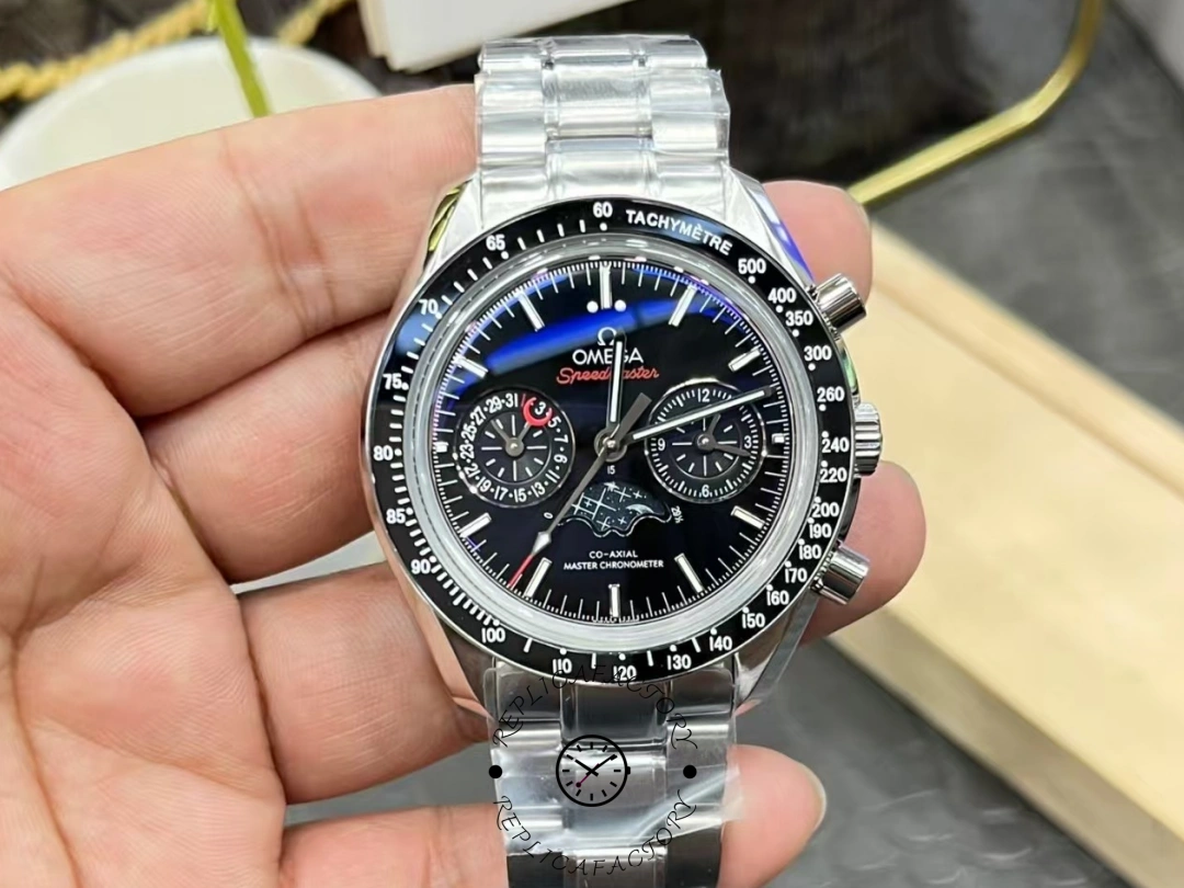 Omega Speedmaster Moonphase Clone 304.30.44.52.01.001 44.25mm Black Dial - QualitySwissReplica