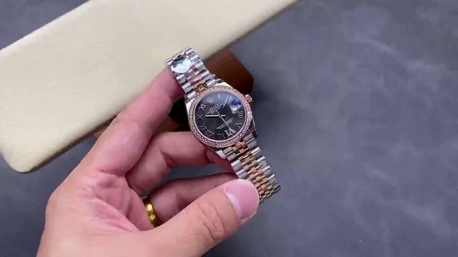 Rolex Datejust Lady 31 Rose Gold Steel Slate Roman Diamond VI Dial & Diamond Bezel Jubilee Bracelet 278381RBR - QualitySwissReplica