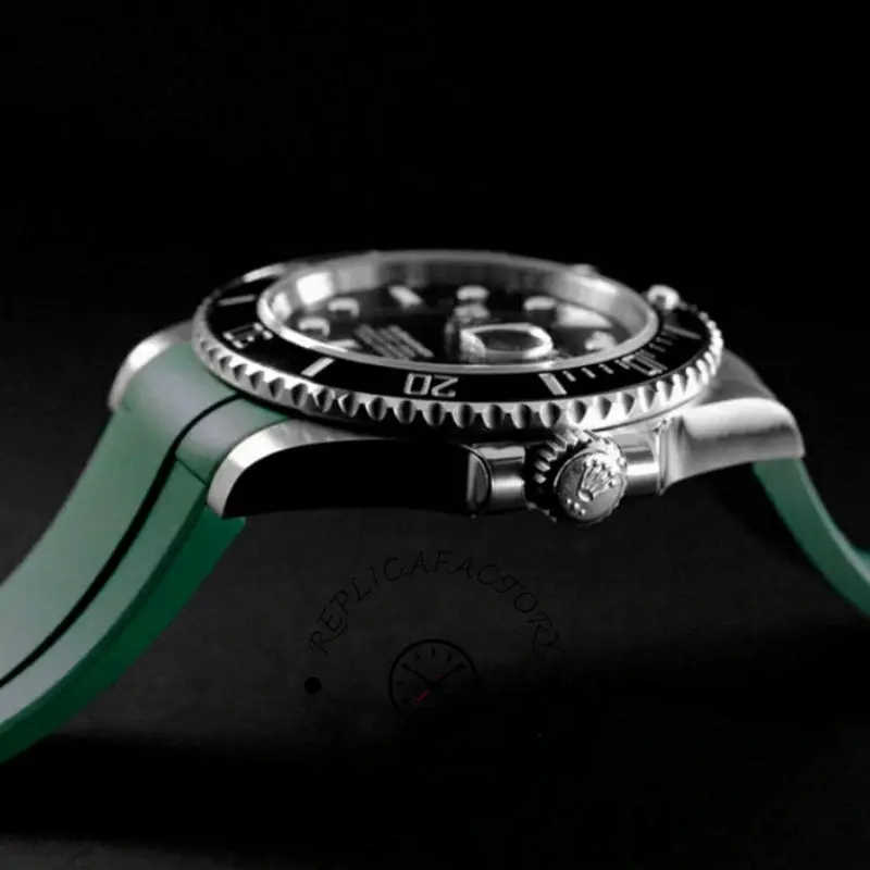 Rolex Submariner 126610LV Green Rubber Strap Black Dial 41mm Mens Replica Watch - QualitySwissReplica