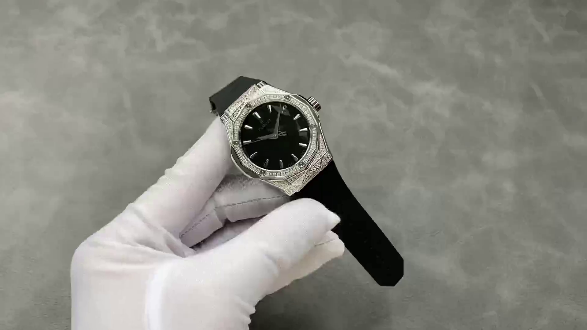 Hublot Classic Fusion 550.NS.1800.RX.1604.ORL19 40mm - QualitySwissReplica