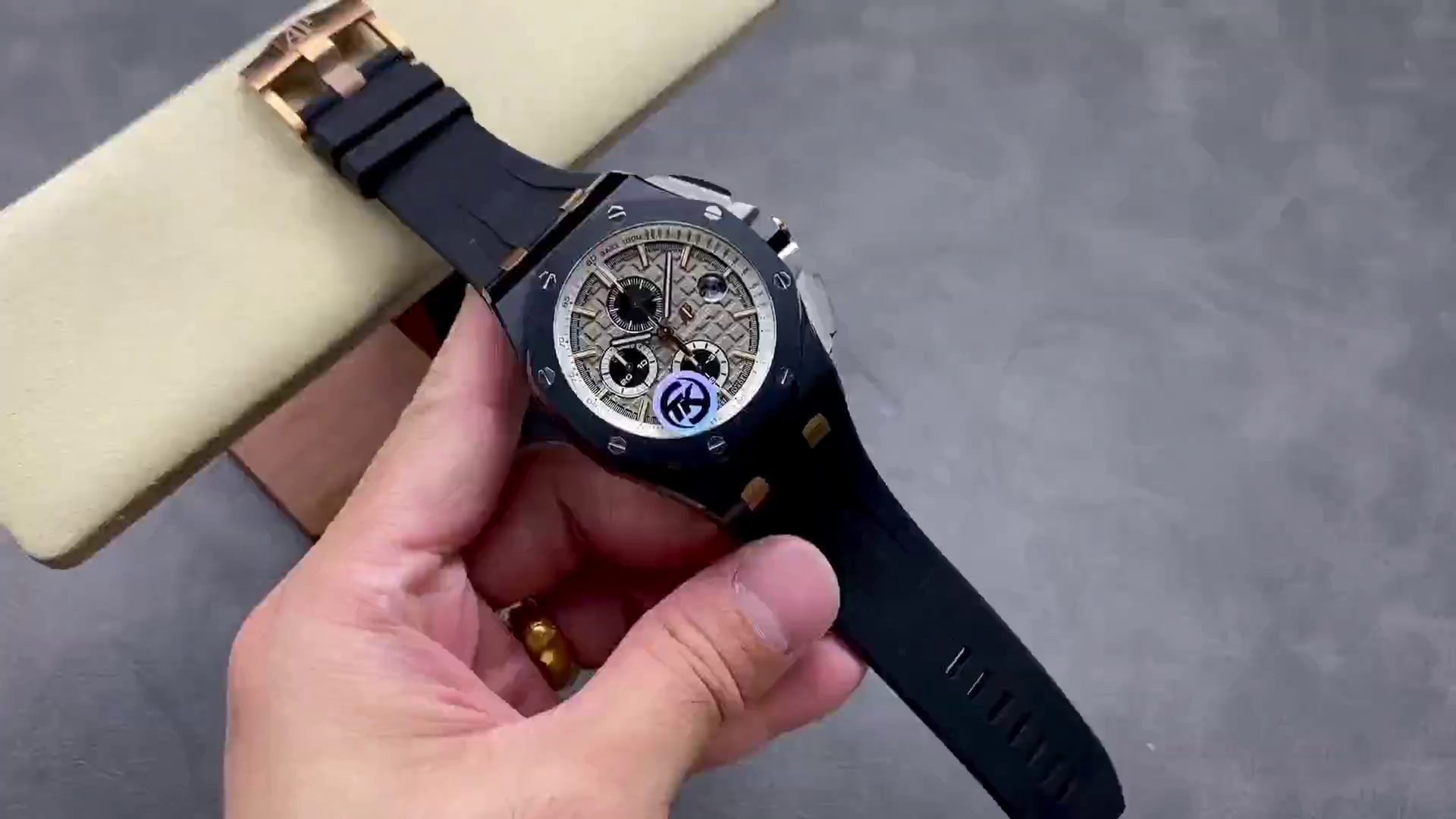 AP Royal Oak Offshore 1:1 Clone Pride Of Germany 44mm 26415CE.OO.A002CA.01 Grey Dial - QualitySwissReplica