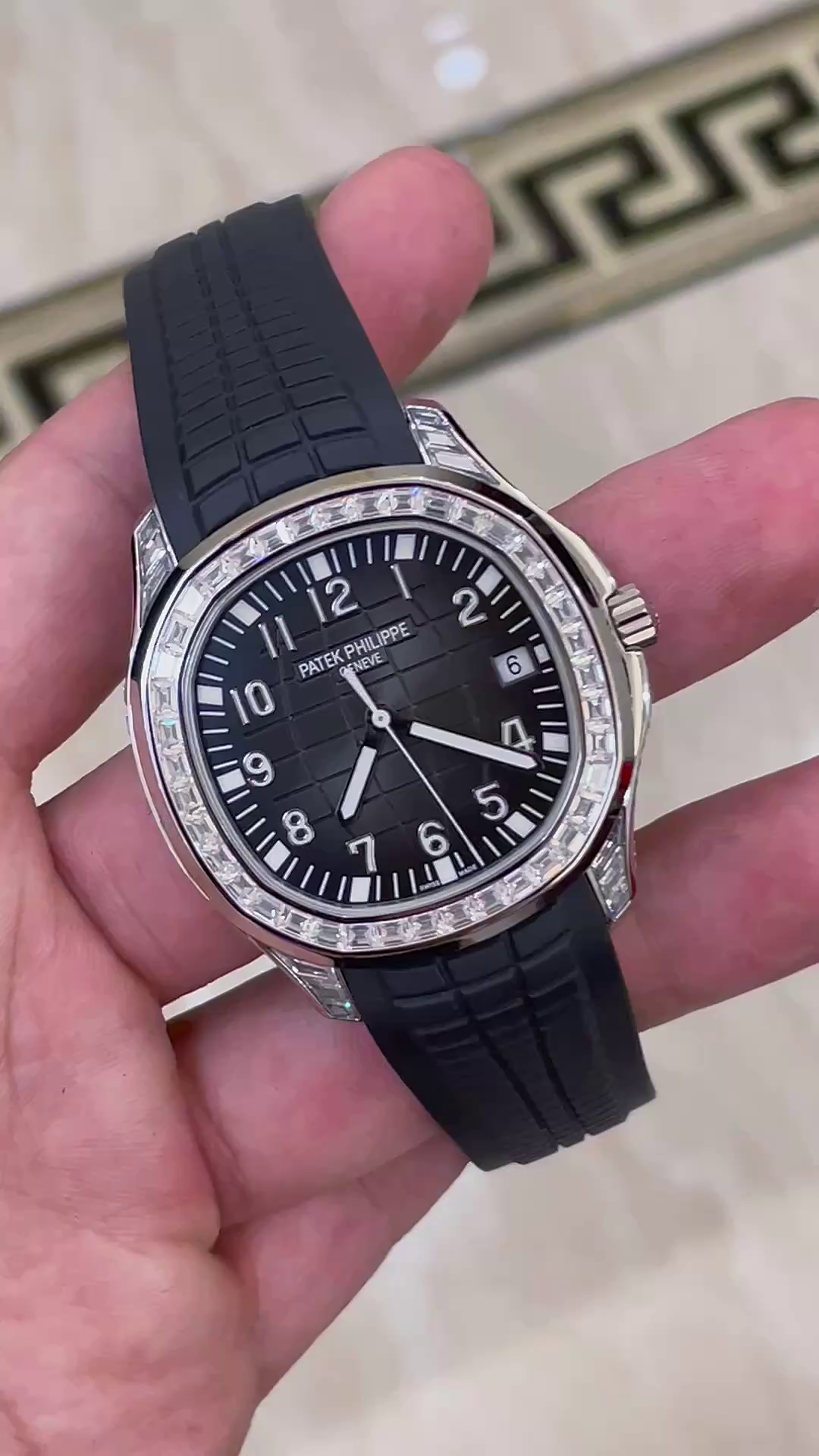 Patek Philippe Aquanaut 5167 300G 010 Black & Green & Brown 40mm - QualitySwissReplica