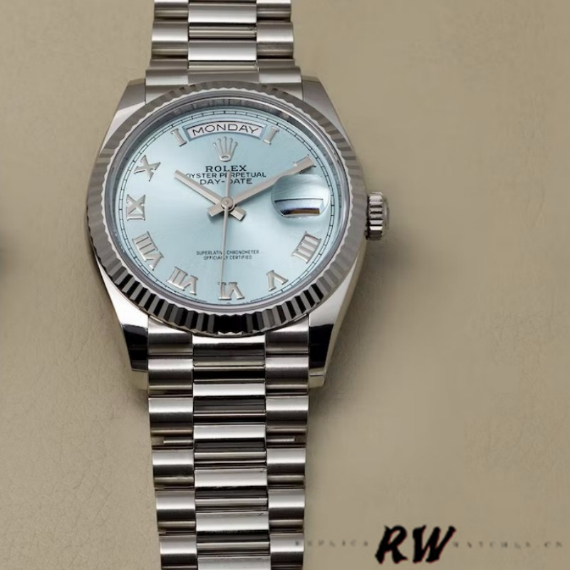 Rolex Day-Date 118206 Ice Blue Roman Numeral Dial 36mm Unisex Replica Watch - QualitySwissReplica