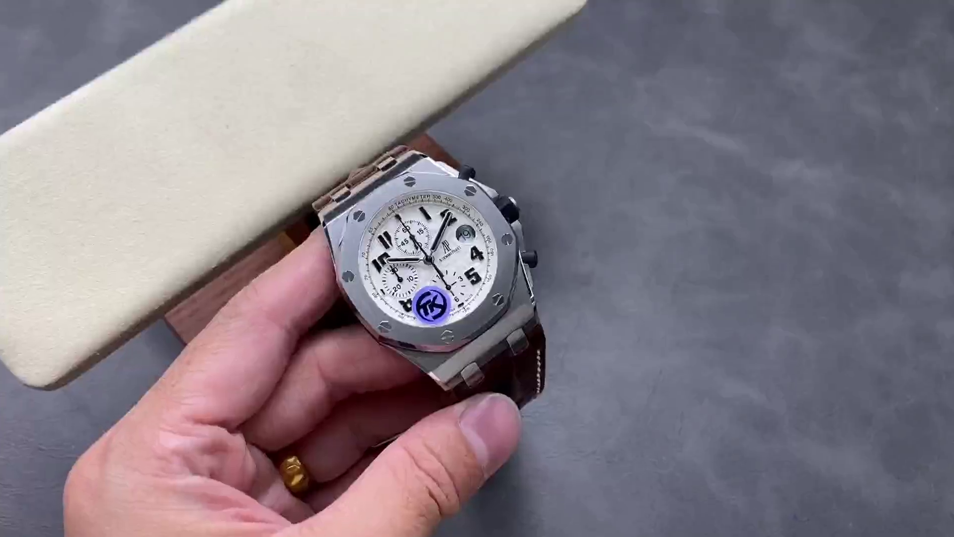 AP Royal Oak Offshore Chronograph Auto 26170ST.OO.D091CR.01 Replica 42MM - QualitySwissReplica