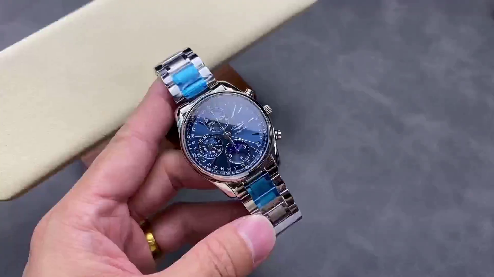 Longines L2.673.4.92.6 Master Collection 40 Stainless Steel 1:1 Clone Blue Dial - QualitySwissReplica