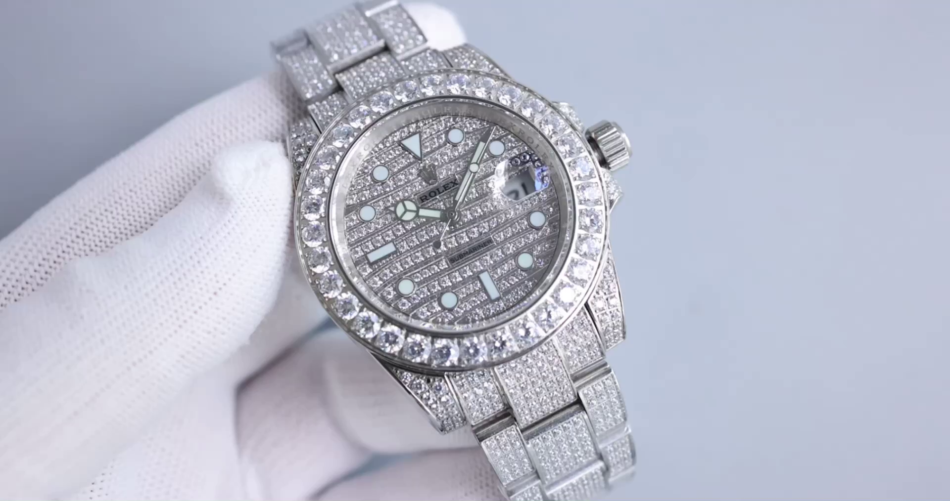 Rolex Submariner 116610LN Diamond Clad - QualitySwissReplica