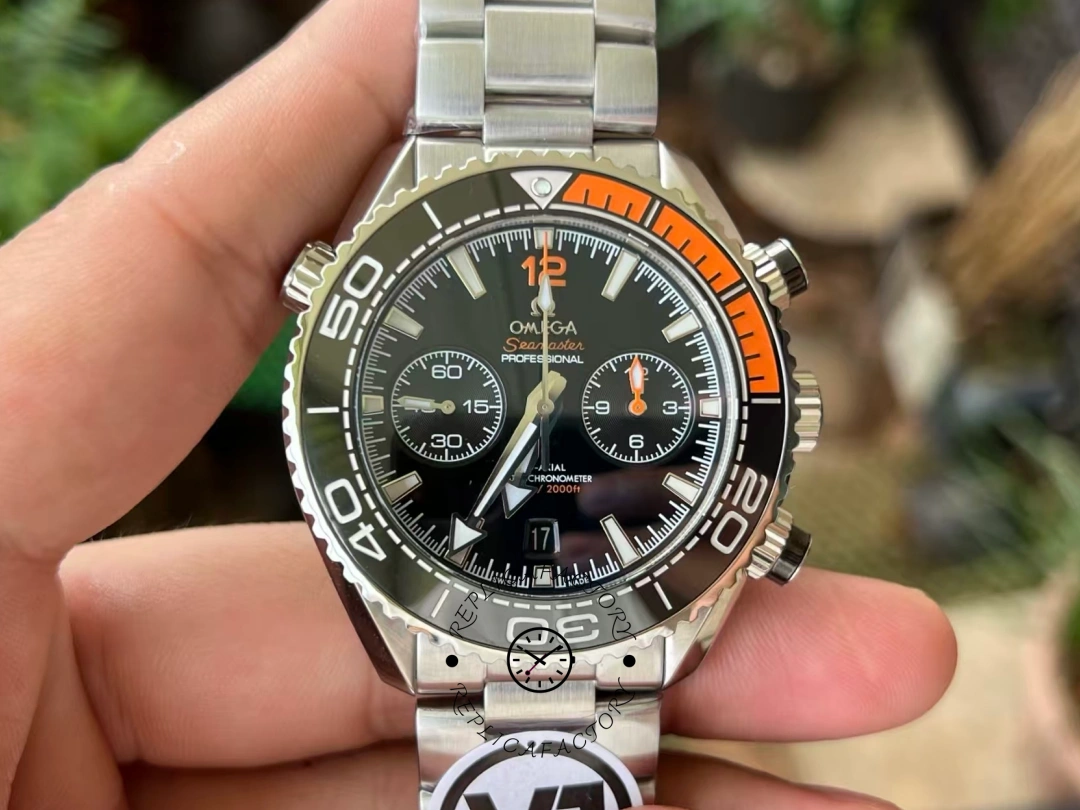 Omega Seamaster Planet Ocean Co-Axial 215.30.46.51.01.002 45.5mm Replica - QualitySwissReplica