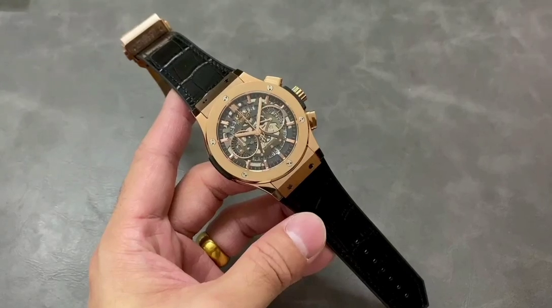 Hublot Classic Fusion Aerofusion Chronograph 525.OX.0180.LR 45mm - QualitySwissReplica