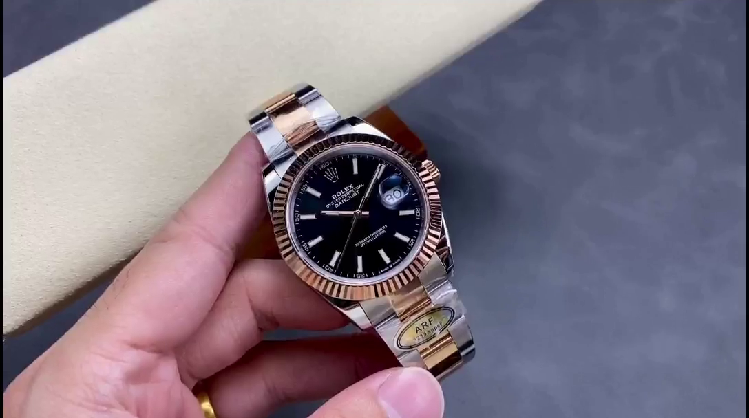 Rolex Datejust 41 Everose Gold Black Dial Oyster Bracelet 126331 - QualitySwissReplica