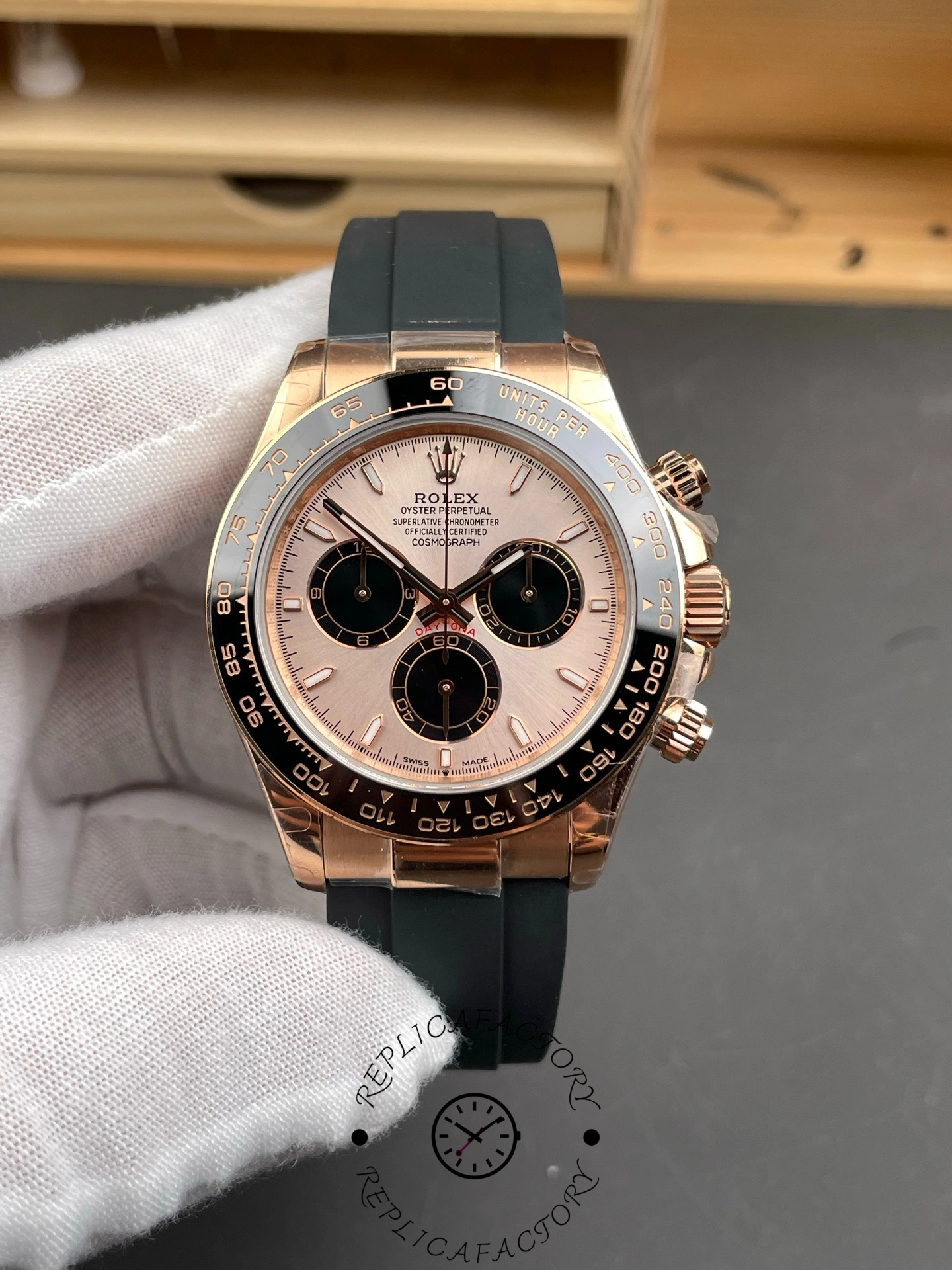 Rolex Daytona 126515LN 0006 Sundust 40mm Everose Gold Oysterflex - QualitySwissReplica