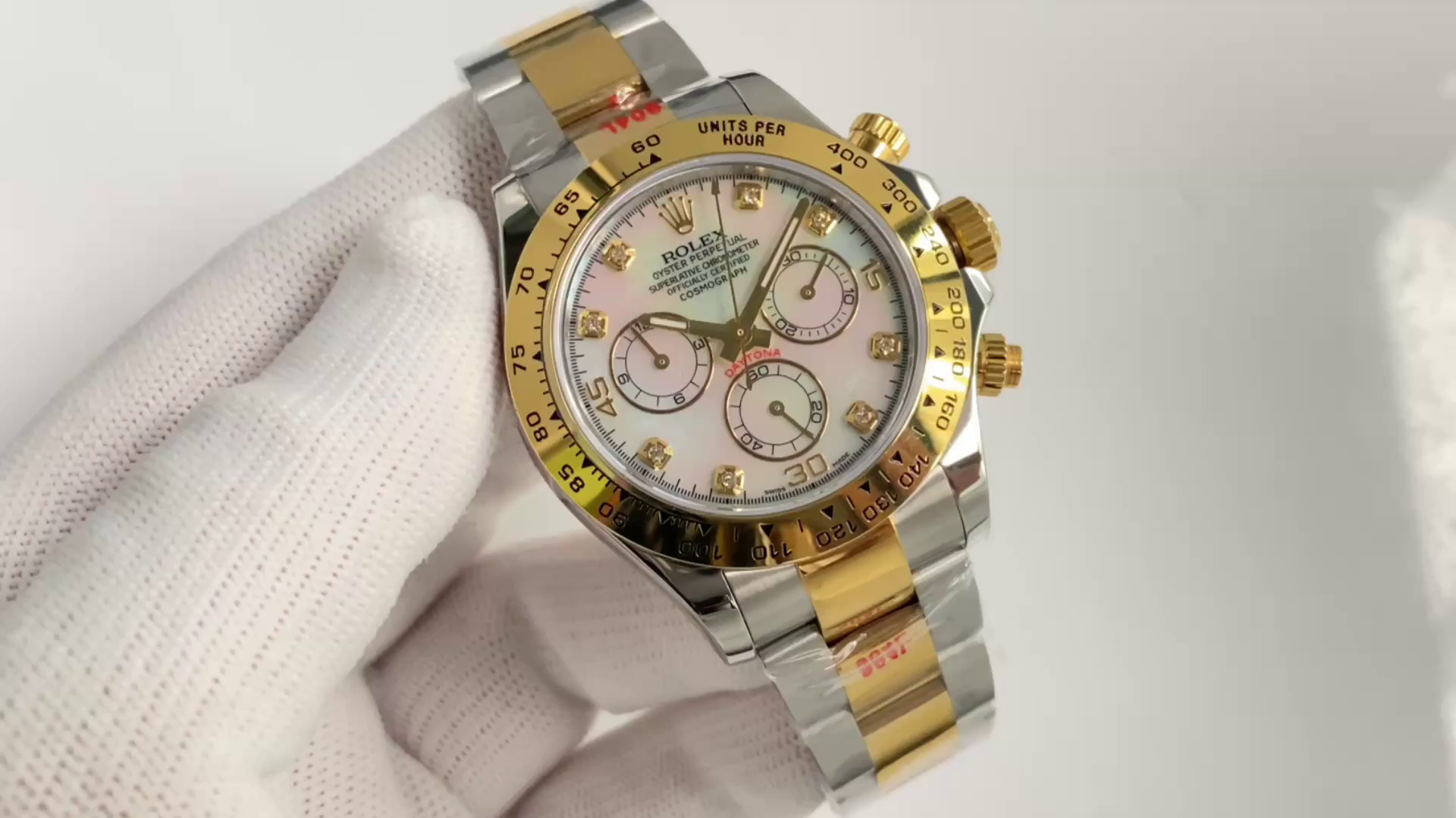 Rolex Cosmograph Daytona 116523 Diamond Mother of Pearl Dial 40mm Mens Replica Watch - QualitySwissReplica