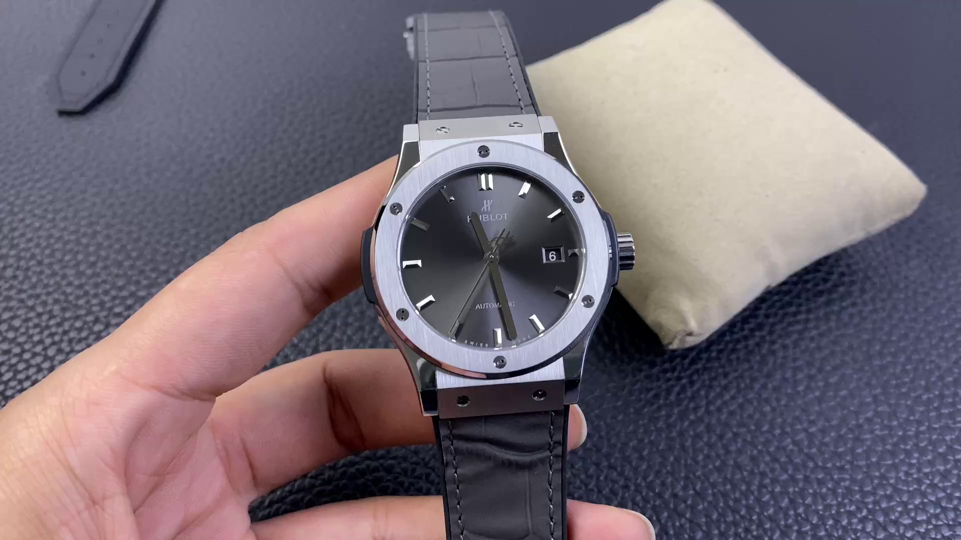 Hublot Classic Fusion 511.NX.7071.LR 45MM Grey Dial Mens - QualitySwissReplica