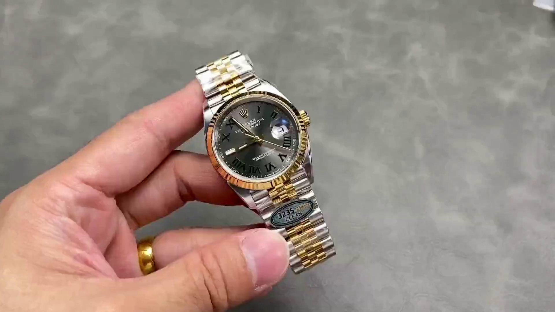 Rolex Datejust m126333 0020 Grey Dial Jubilee 41mm Two Tone Men's Watch - QualitySwissReplica