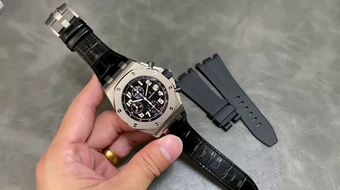 AP 26170ST.OO.D101CR.03 Royal Oak Offshore Chronograph 42MM Replica Black Dial - QualitySwissReplica