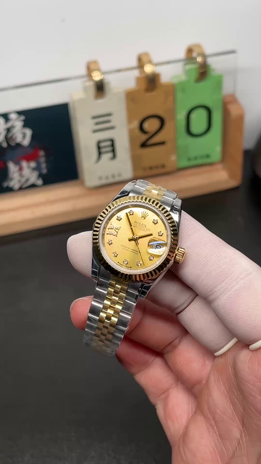 Rolex Lady-Datejust 279173-0021 Champagne Dial 28 Diamond-Set Roman Replica - QualitySwissReplica